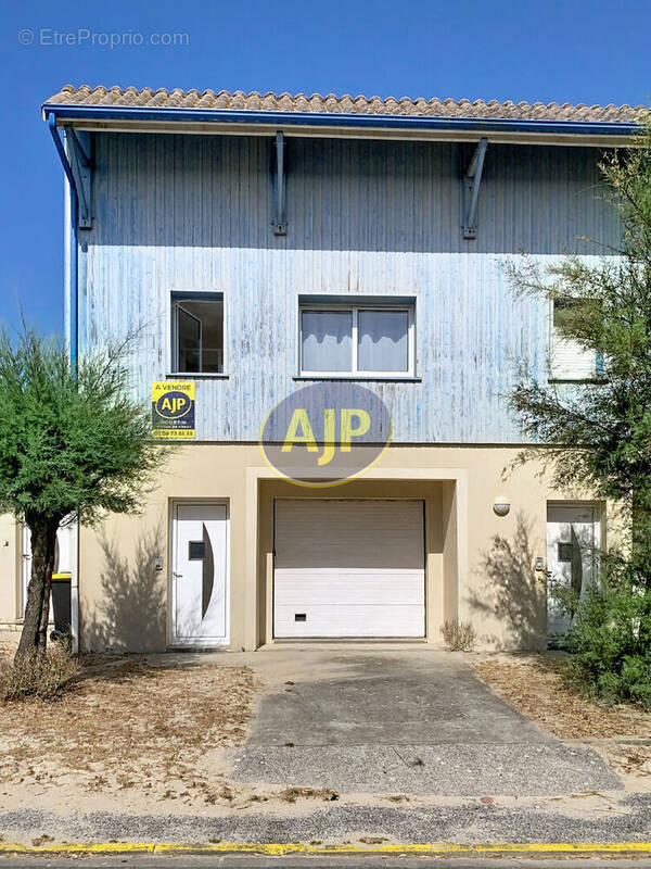 Appartement à HOURTIN