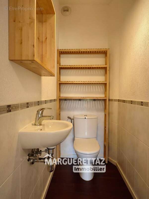 Appartement à LA ROCHE-SUR-FORON