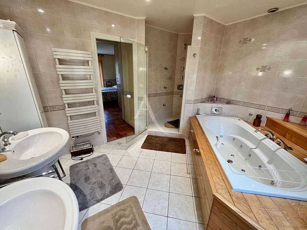 Appartement à LA FERTE-SOUS-JOUARRE