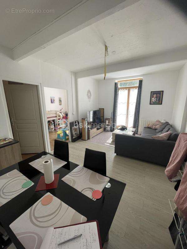 Maison de 2 appartements avec terrain - photo 4