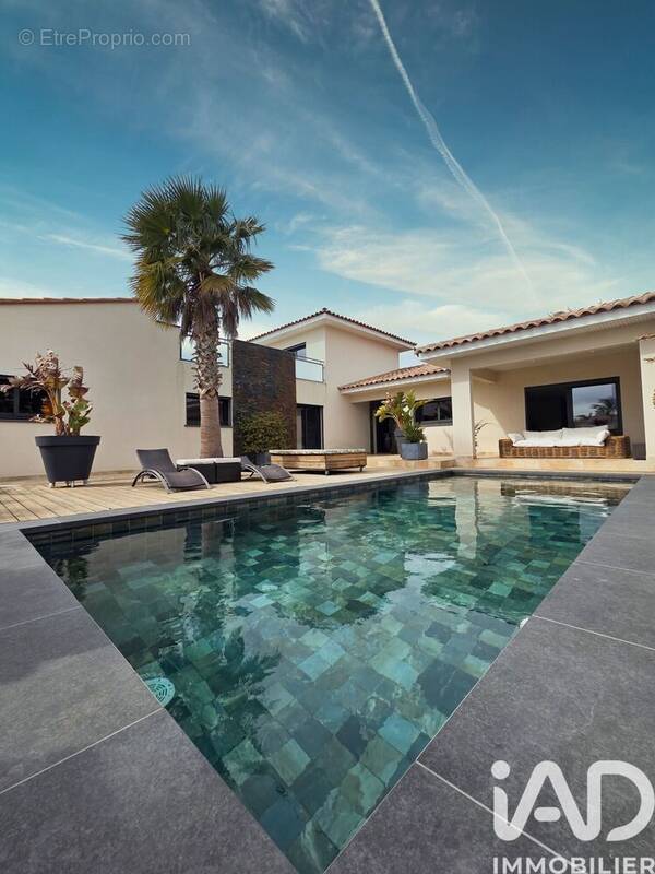 Photo 1 - Maison à PIA