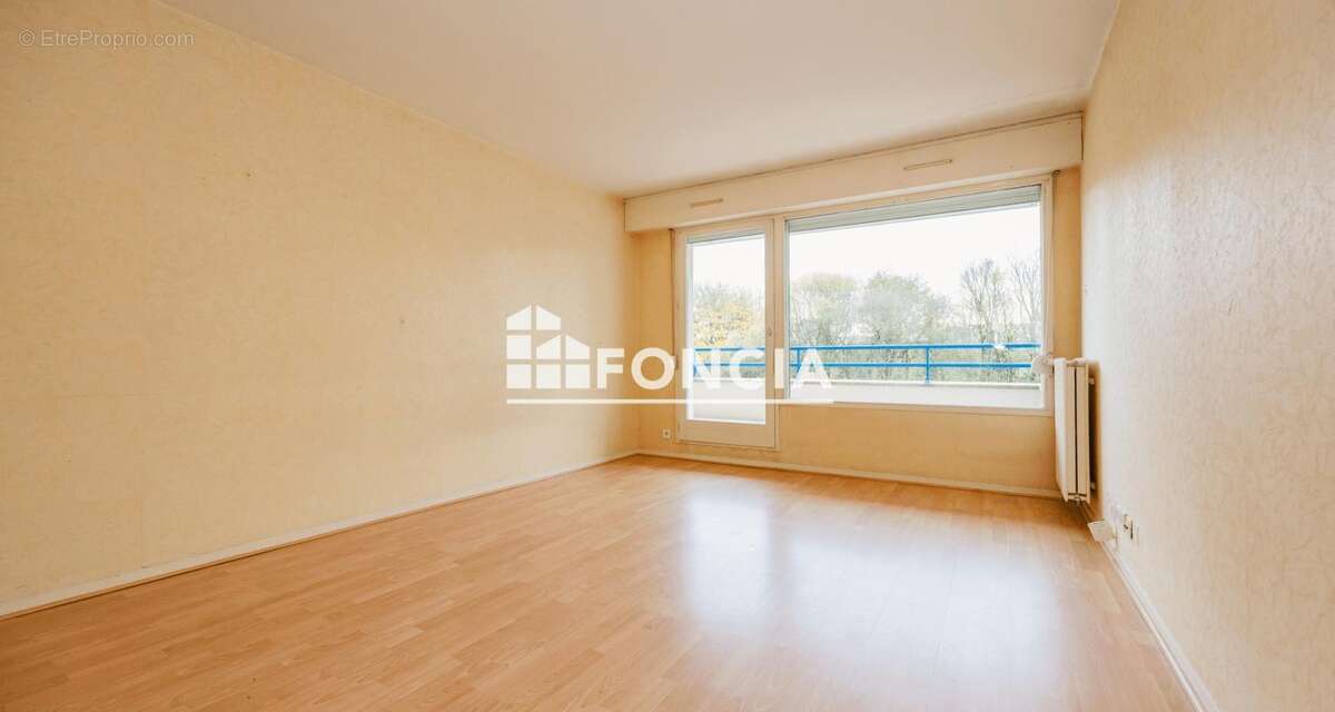 Appartement à SAINT-JACQUES-DE-LA-LANDE