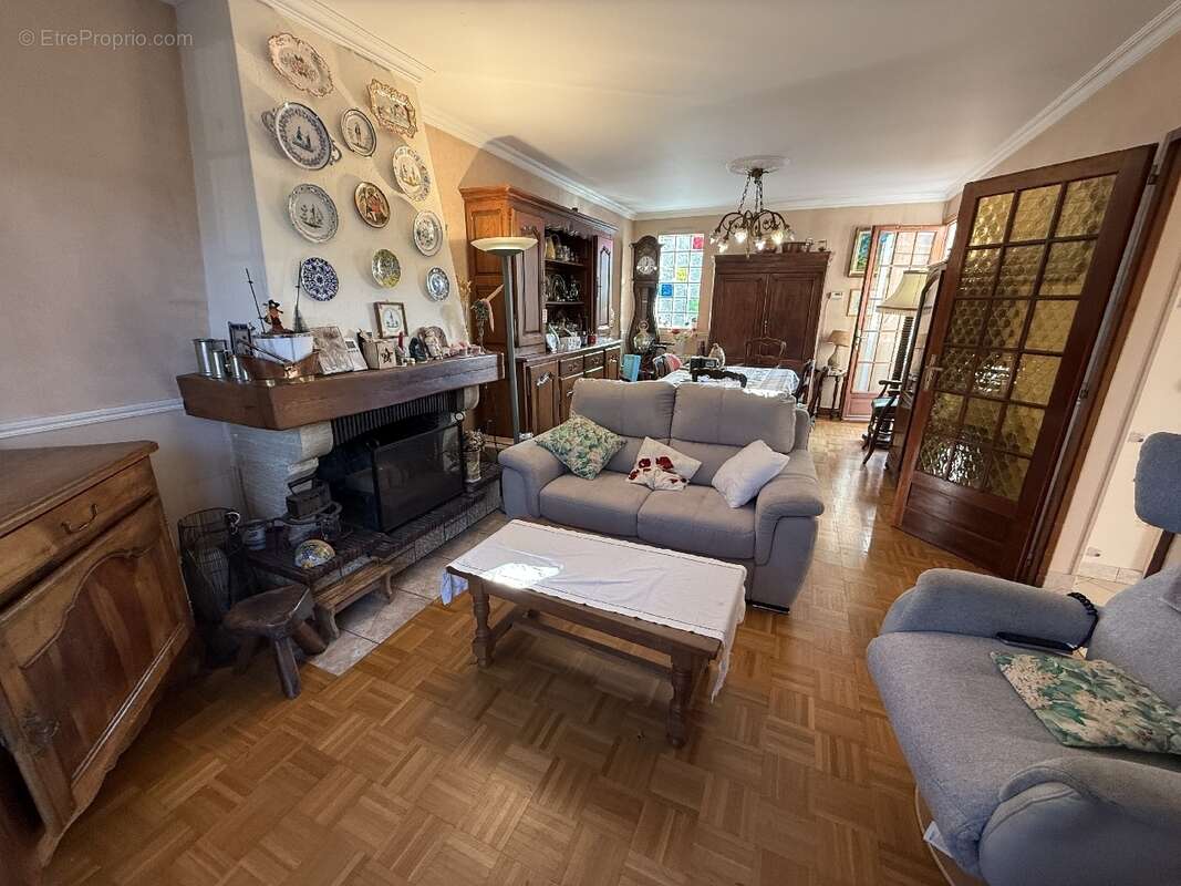 Maison à CHAMPIGNY-SUR-MARNE