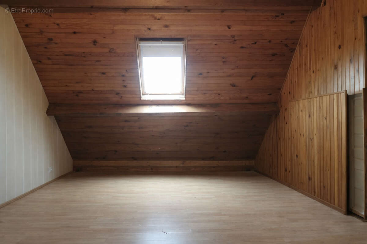 Appartement à DAMERY