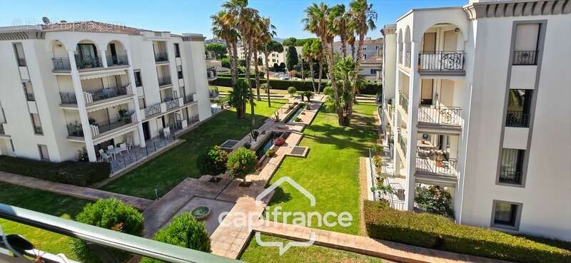 Appartement à SANARY-SUR-MER