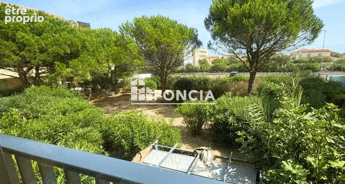 Narbonne Plage — Appartement traversant 2 pièces + cabine, climatisé, 33 m2, vendu meublé, à 200 m de la plage - photo 3