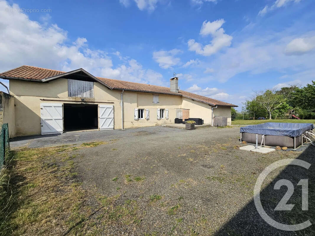 Maison à TILH