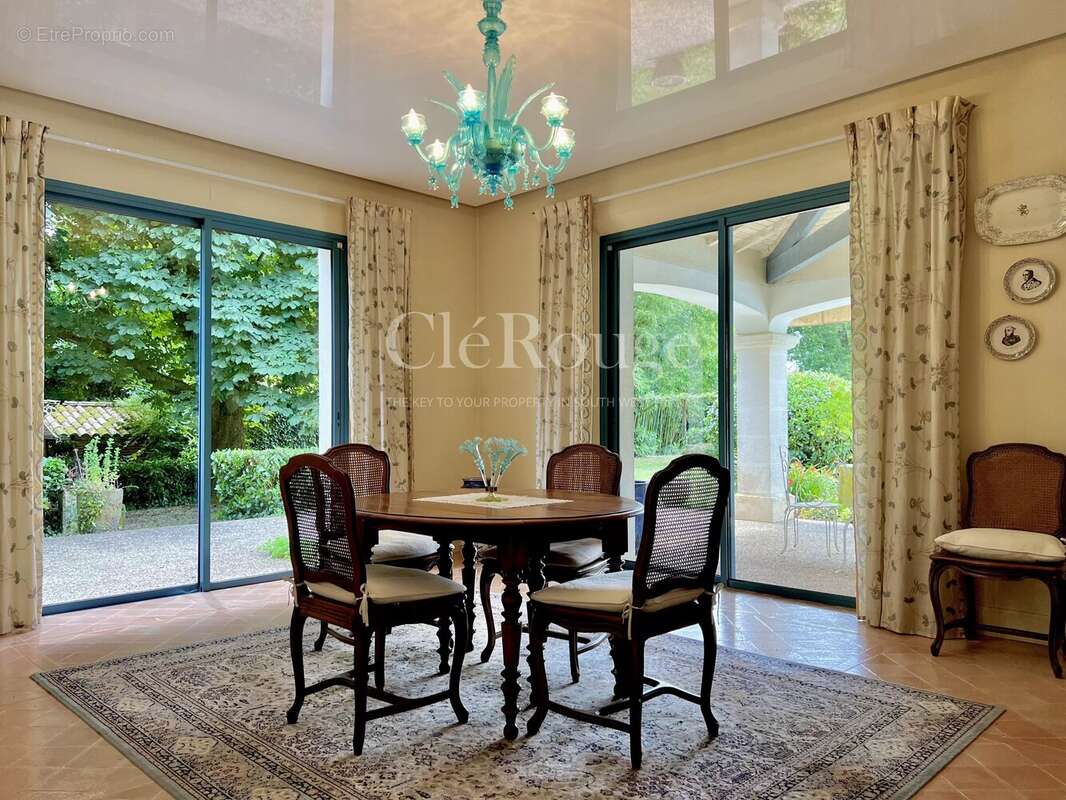 Maison à MONTPON-MENESTEROL