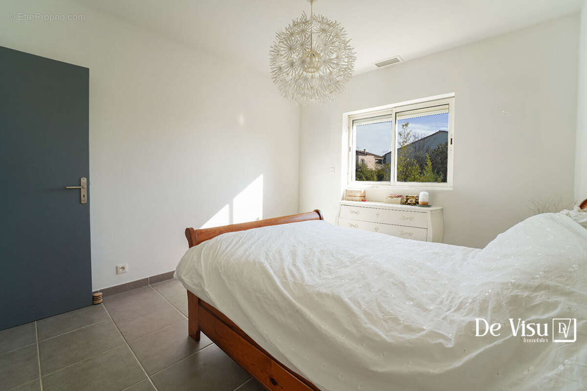 Maison à SAINT-JEAN-DE-VEDAS