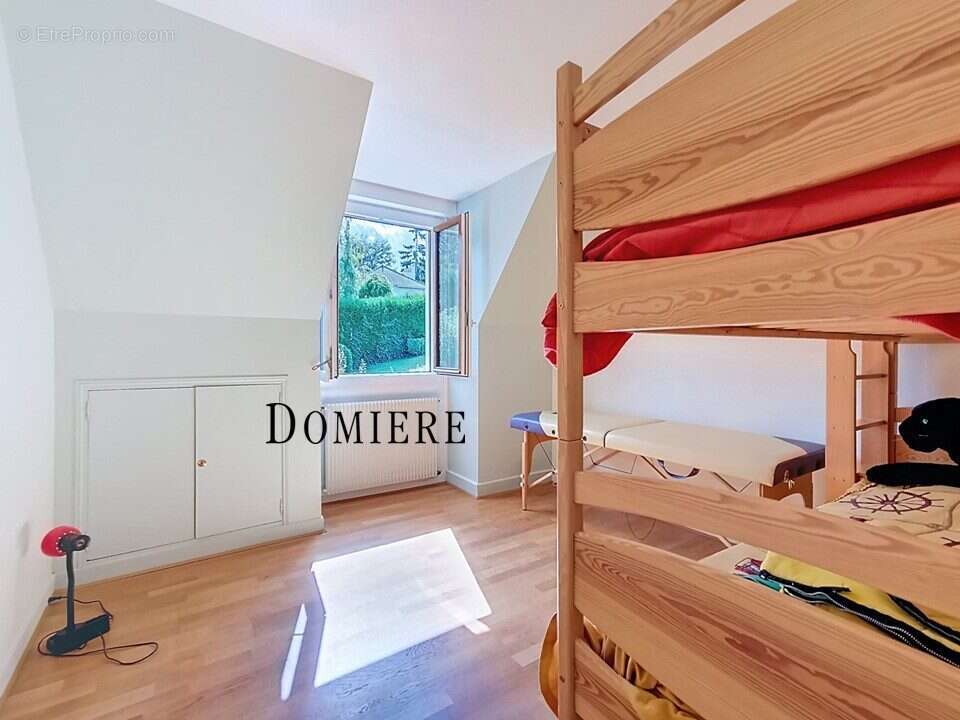 Maison à VAUCRESSON