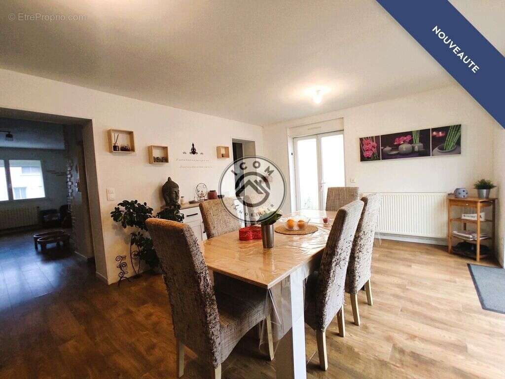 Maison à AULNOYE-AYMERIES