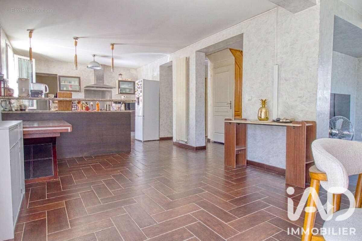 Maison 127 m² à Sarcelles  - photo 5