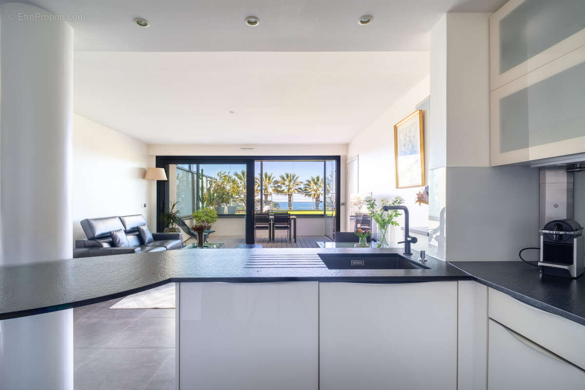 Appartement à SANARY-SUR-MER
