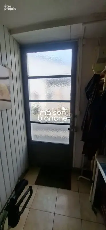 Maison 56 m² à Surgeres  - photo 4