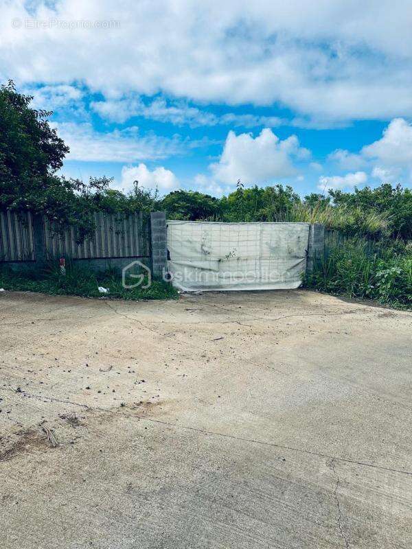 Terrain à SAINT-PAUL