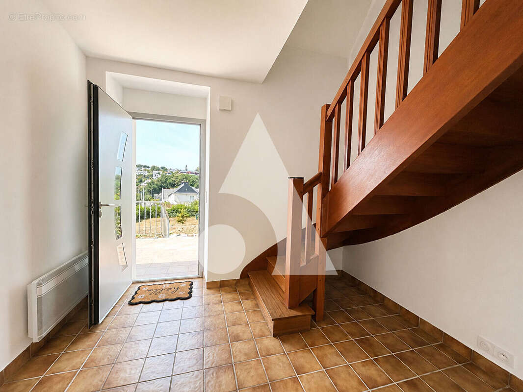 Maison Hennebont quartier prisé - vue dégagée - photo 6