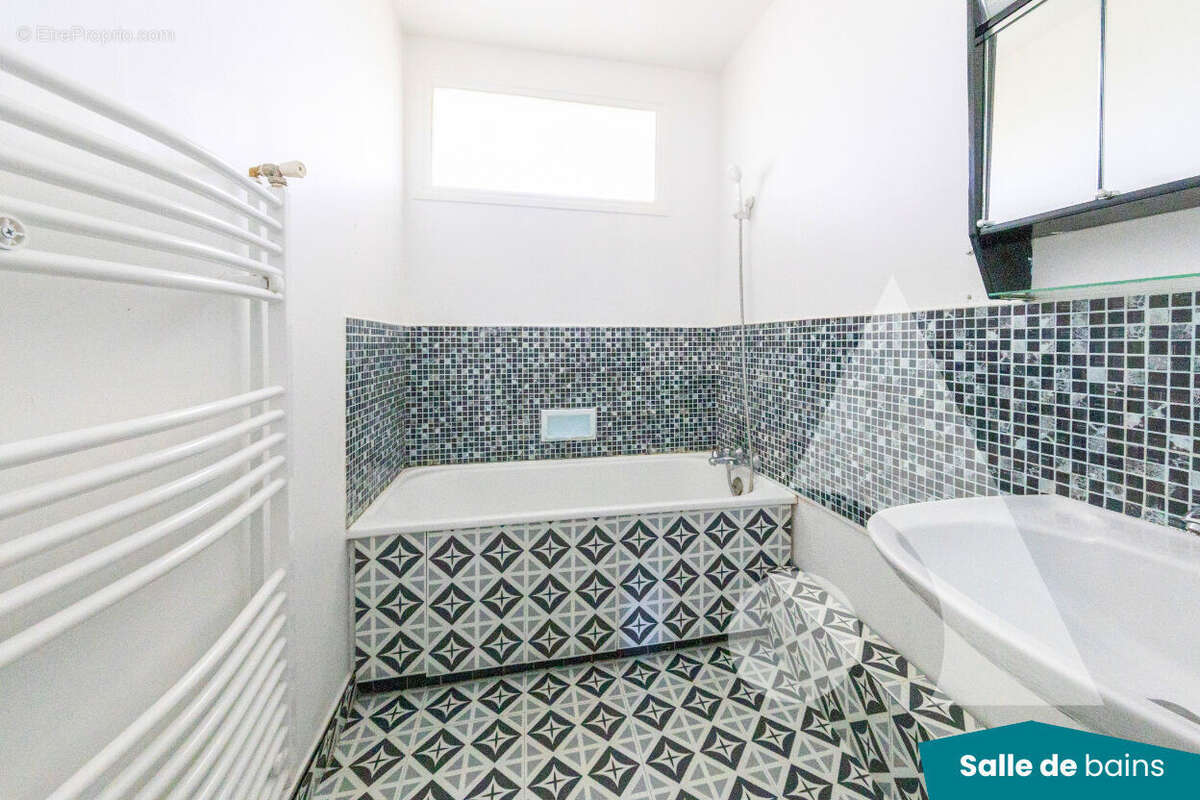 Appartement à CORBEIL-ESSONNES