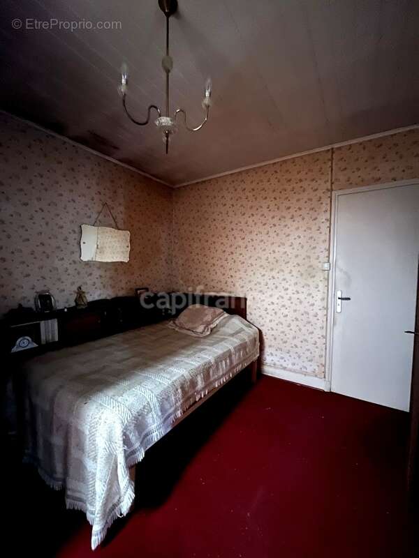 Maison de ville à rénover, plain-pied, 4 pièces avec studio attenant et dépendance, à 5 mn du centre de CONDOM (32) - photo 17