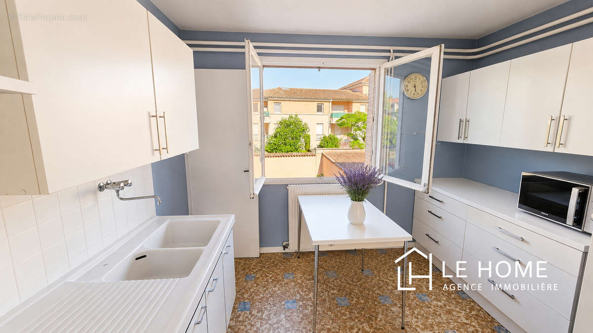 Appartement à TASSIN-LA-DEMI-LUNE