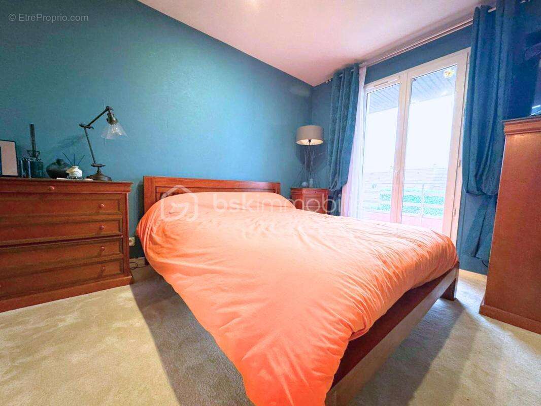 Appartement à OZOIR-LA-FERRIERE