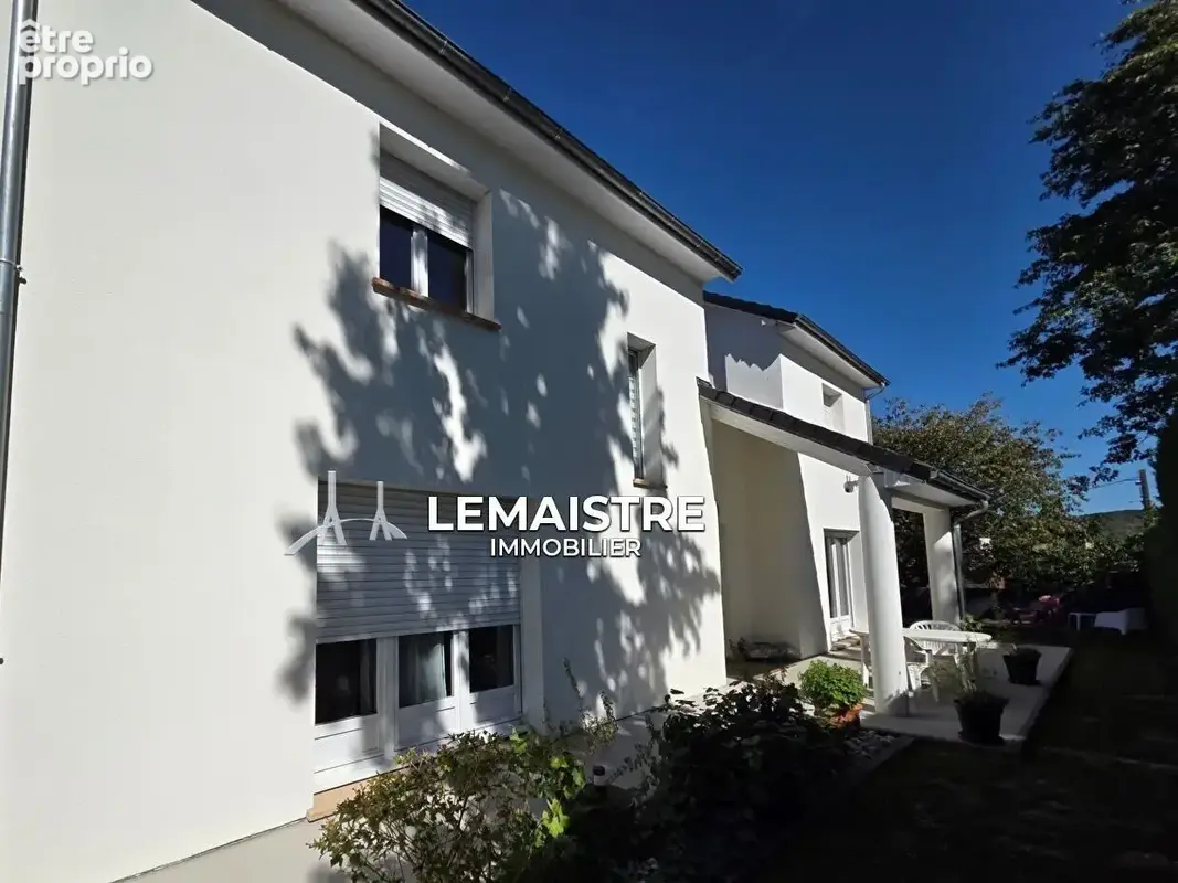 Maison à vendre - Saint-Étienne-du-Rouvray - 198 m² - 6 chambres + possibilité 7e - Jardin - Sous-sol 100 m² - EXCLUSIVITÉ - photo 5