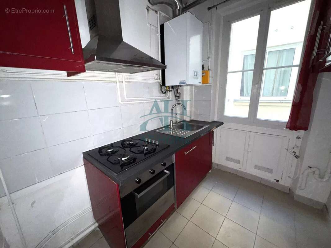 Appartement à PARIS-10E