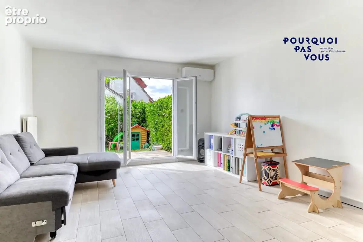 Maison 4 pièces 103 m² à vendre à Corbas (69960) - photo 2