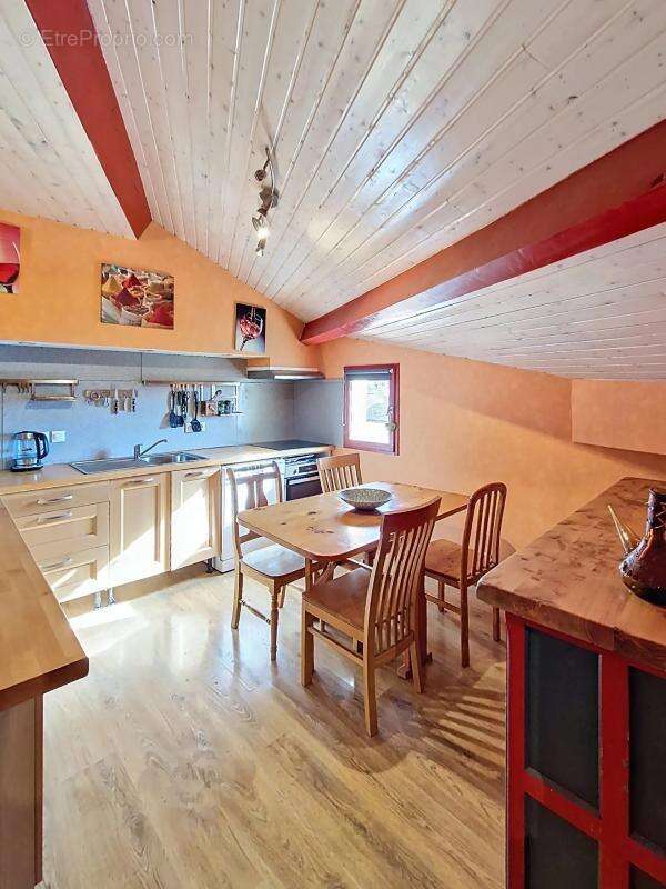 Appartement à FONT-ROMEU-ODEILLO-VIA