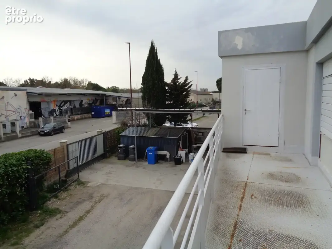 84 vaucluse Avignon Locaux commerciaux 430m2 - photo 4