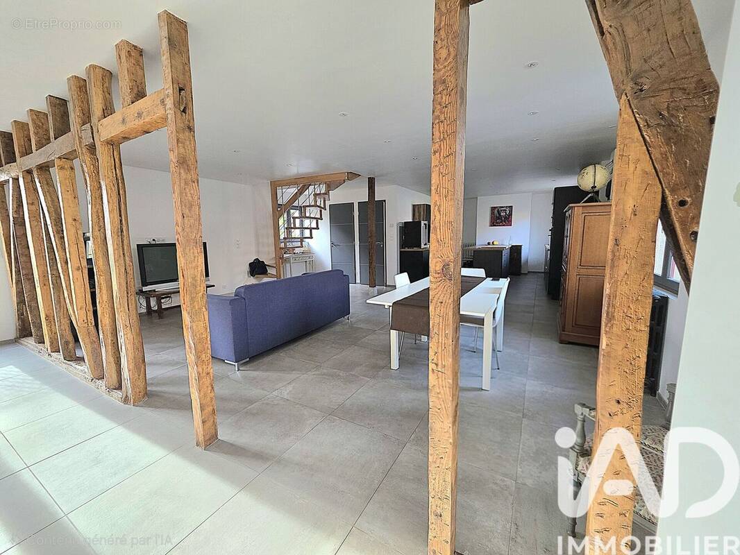 Photo 1 - Maison à SAINTE-SAVINE