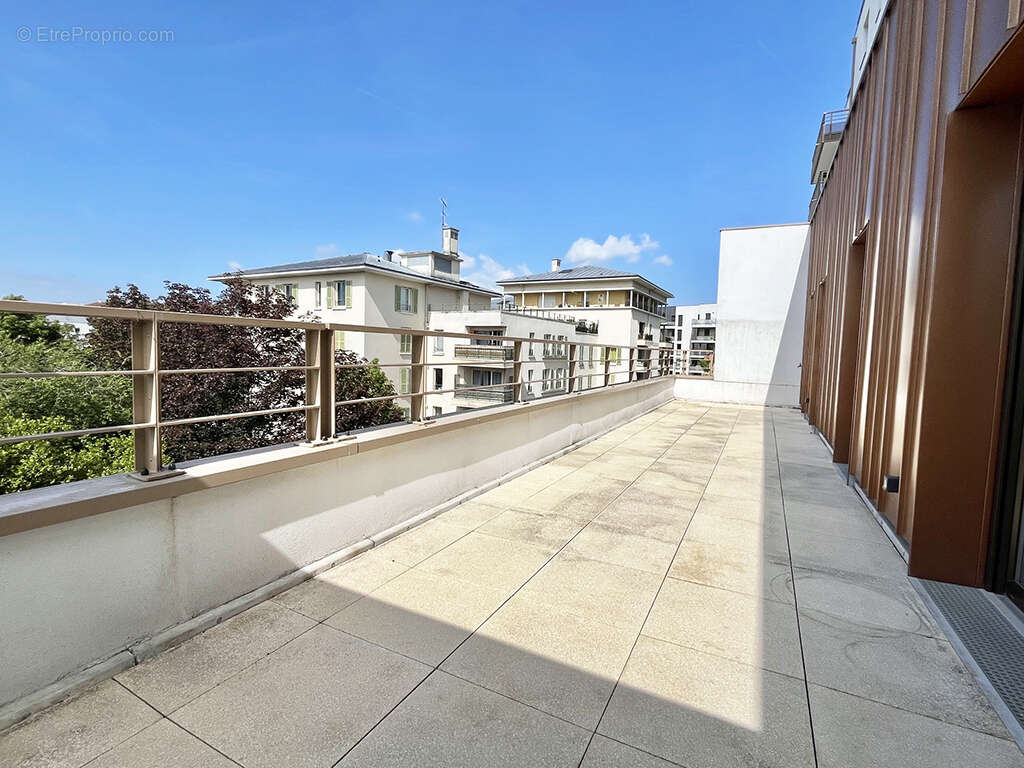 Appartement à RUEIL-MALMAISON