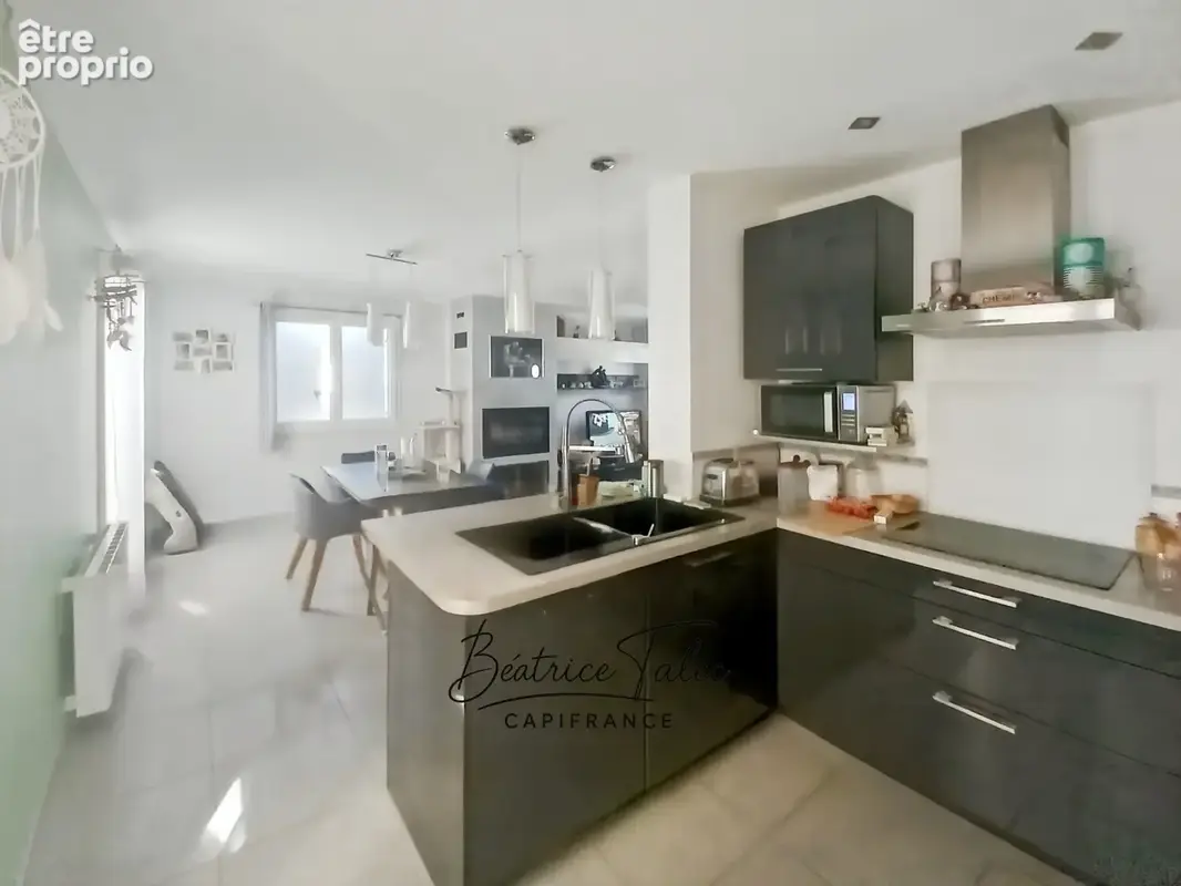 Maison récente – 98 m² – 3 chambres + grand bureau – Terrasse & jardin – DPEB 10 minutes d'aix-en-provence. Quartier calme et re - photo 7