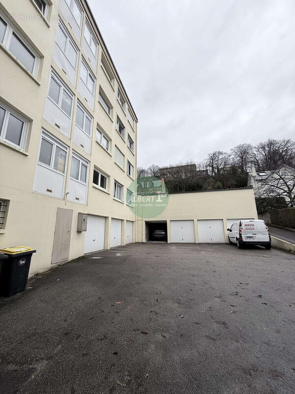 Parking à LE HAVRE