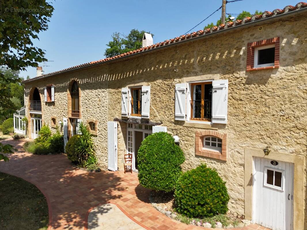 Maison à PECH-LUNA