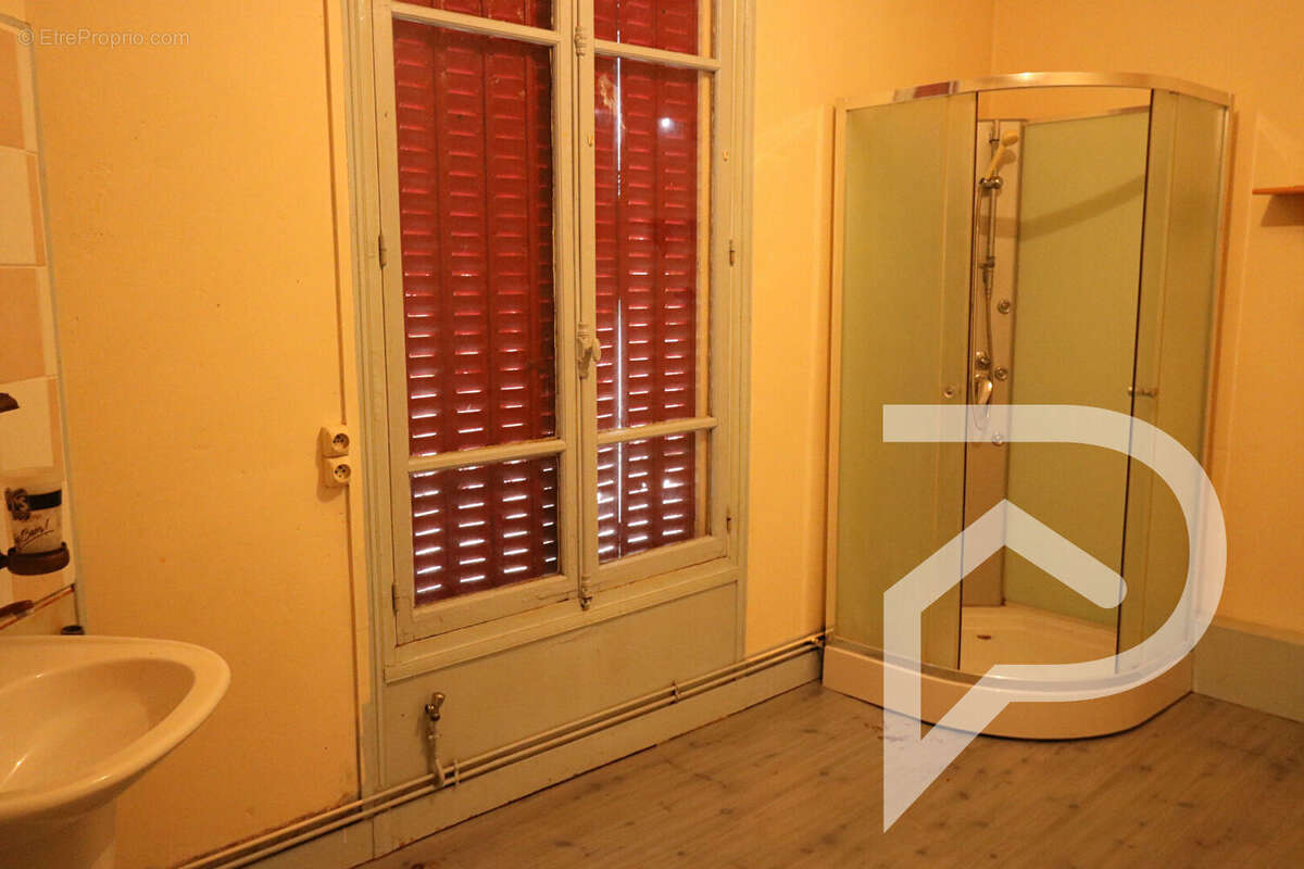 Maison à RIBECOURT-DRESLINCOURT