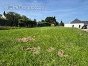 Terrain à PARIGNE-L&#039;EVEQUE