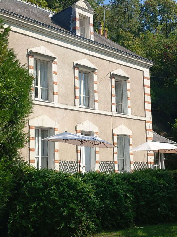 Maison à MONTRICHARD