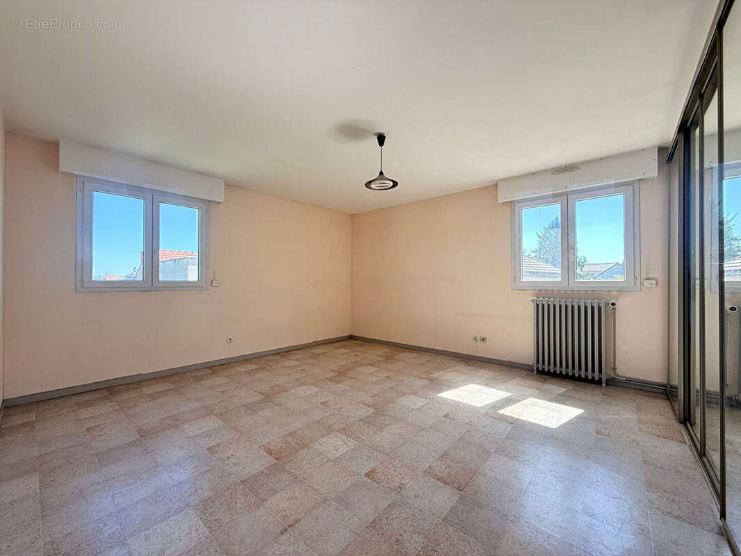 Maison Garches 6 pièce(s) 268 m2 - photo 11