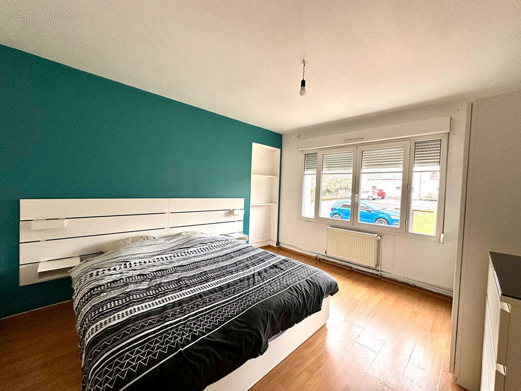 Appartement à SAULNES