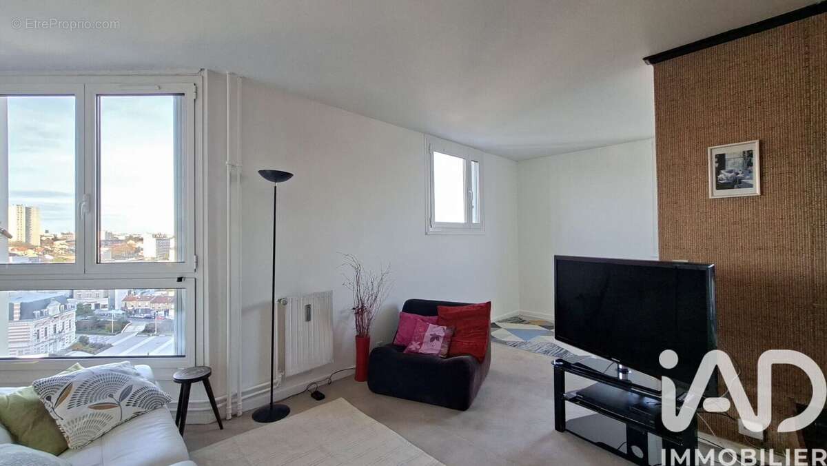 Photo 9 - Appartement à BAGNOLET