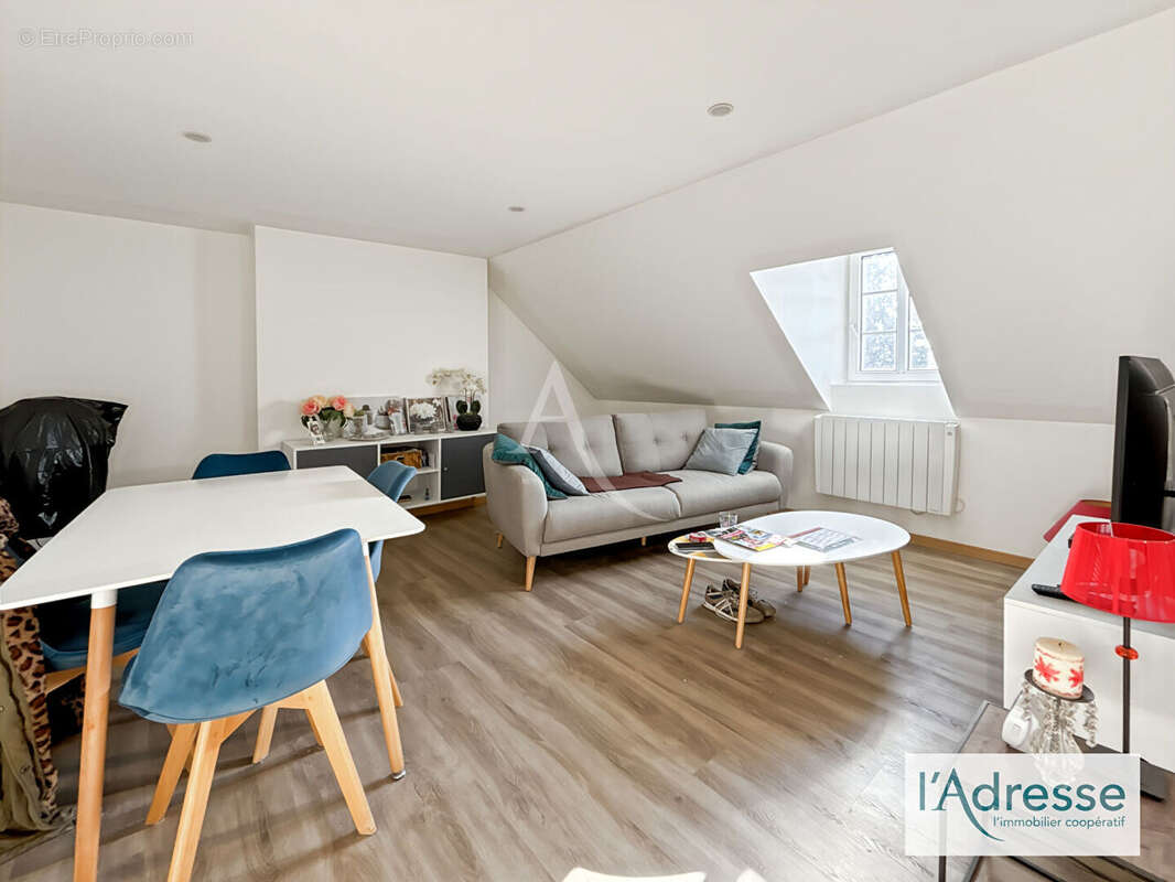 Appartement à FLEURY-SUR-ANDELLE