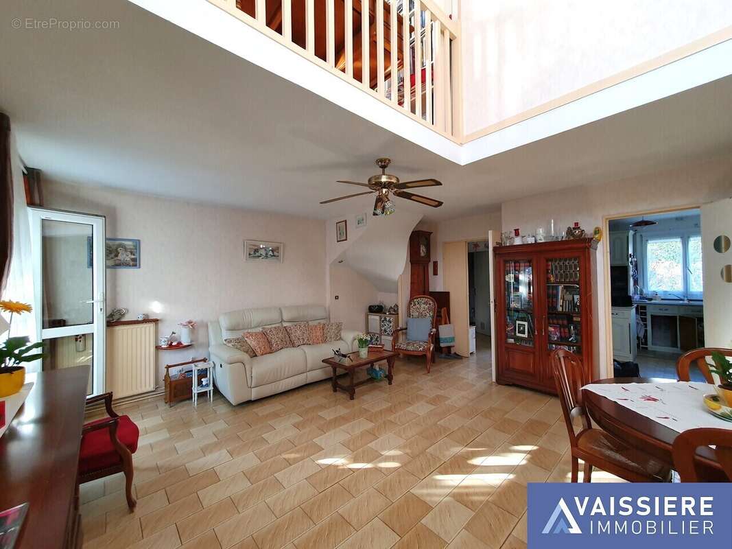 Maison à MONTIGNY-LE-BRETONNEUX