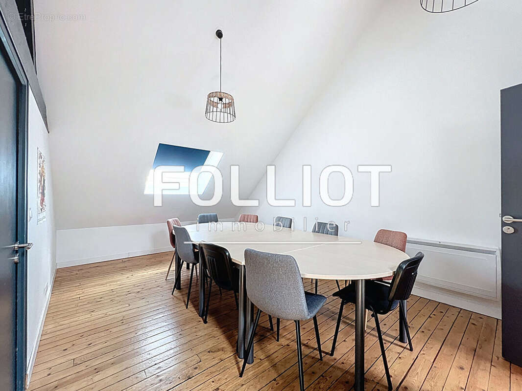 Appartement à FOUGERES