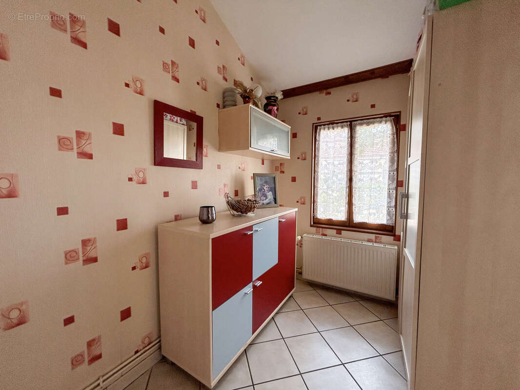 Maison centre-ville de Commentry - photo 7
