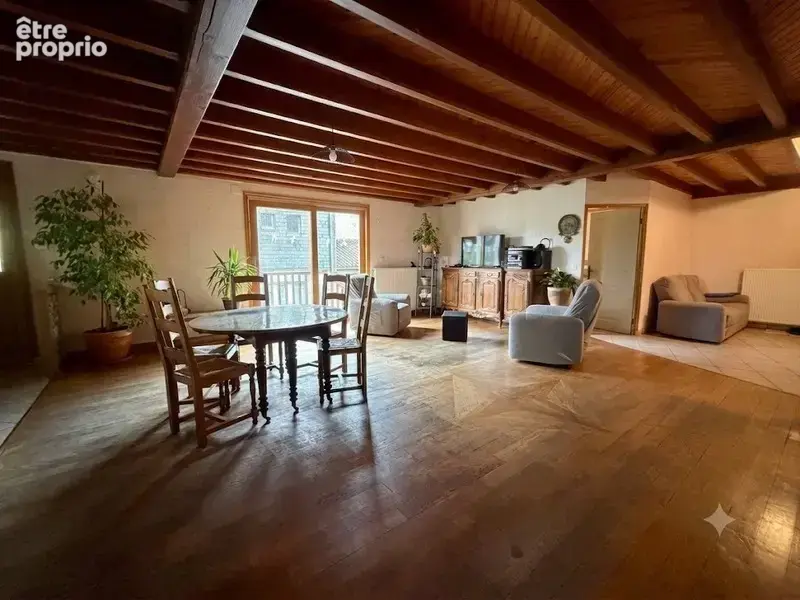  Maison à vendre à Manglieu – 162 m² habitables avec granges, 5 chambres, terrain et vue dégagée sur la nature - photo 20