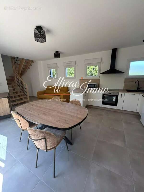T3 duplex neuf meublé  avec garage - photo 2