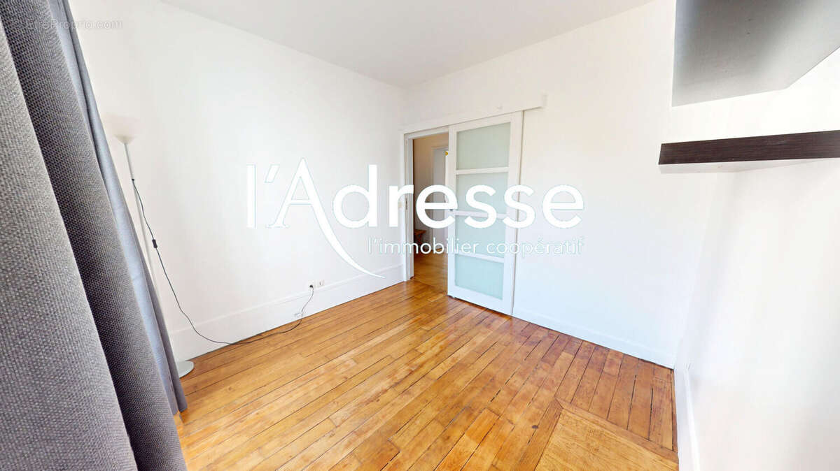 Appartement à PARIS-12E