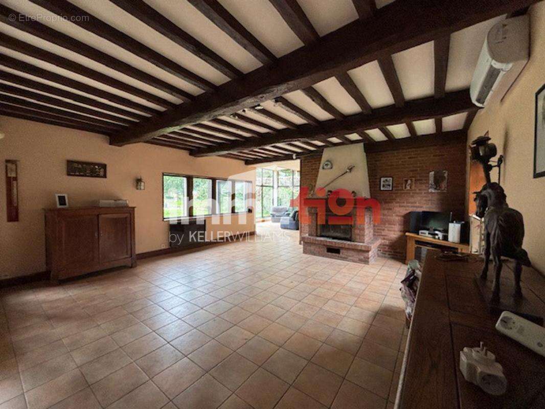 Maison à BAROMESNIL