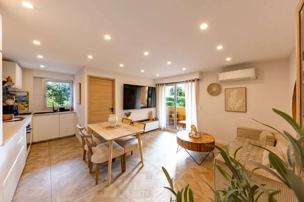 Appartement à CAGNES-SUR-MER