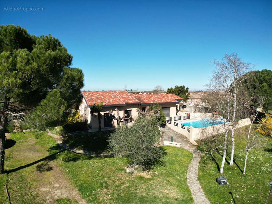 Maison à LA TOUR-DU-CRIEU